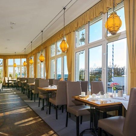 Strandhotel Prinz Von Preussen Zinnowitz Buitenkant foto